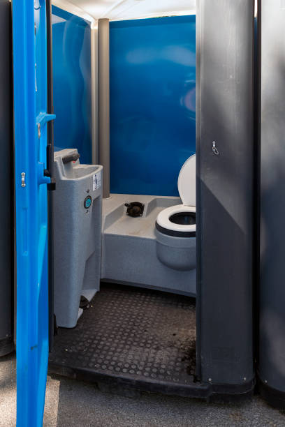 Best Portable bathroom rental  in Healdsburg, CA